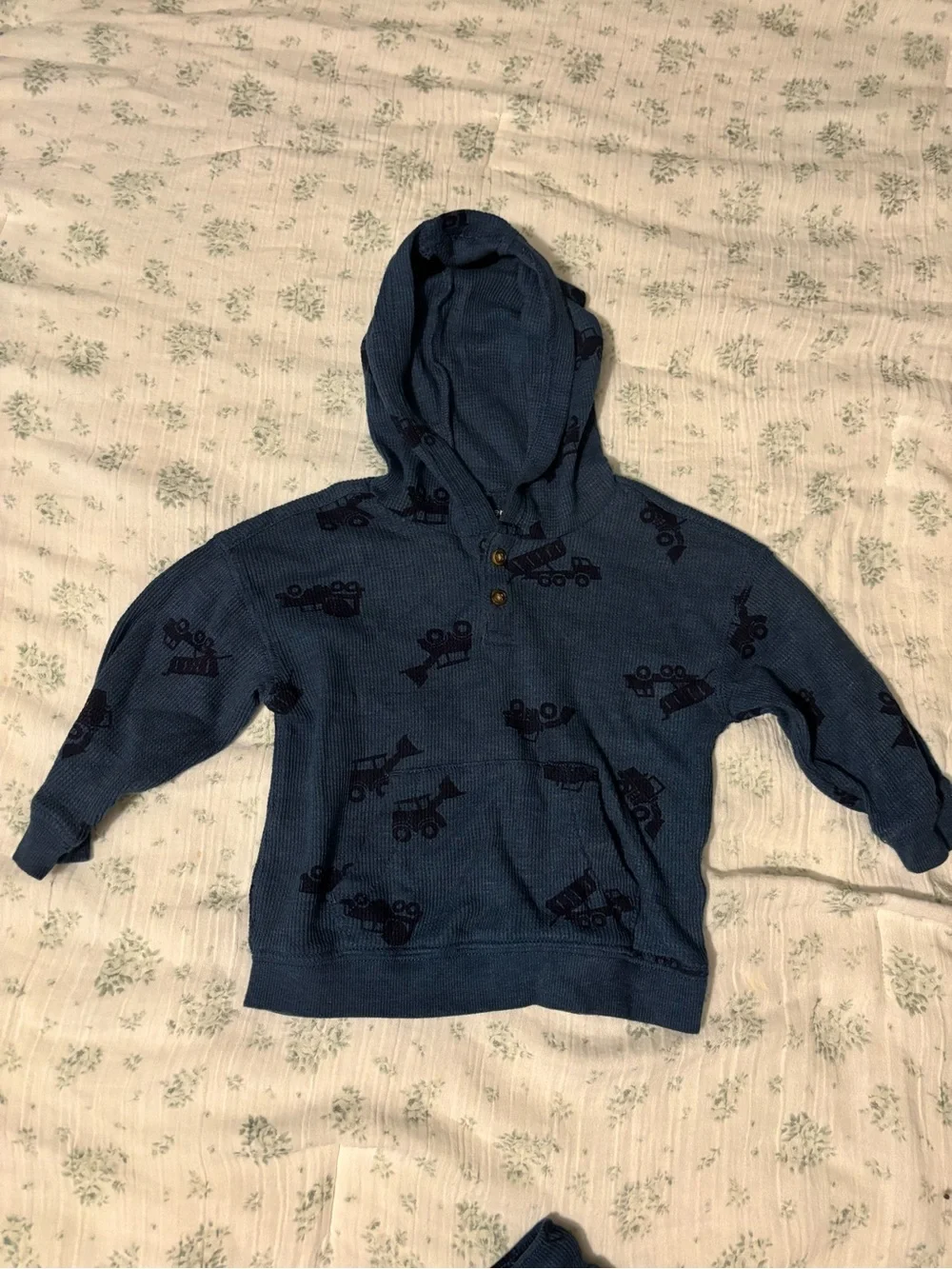 Carter’s Hoodie & Jogger Set with truck Print